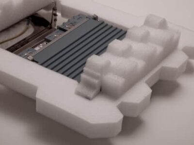 Fixing with EPE foam for electronic components