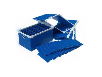 Corrugated plastic boxes with foldable stacking corners